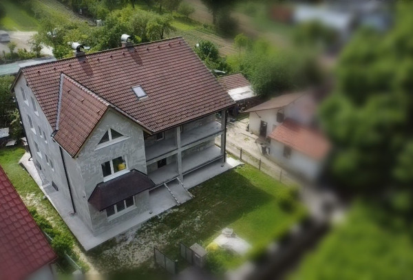 Na predaj veľký dom pred dokončením v obci Veľký Kolačín