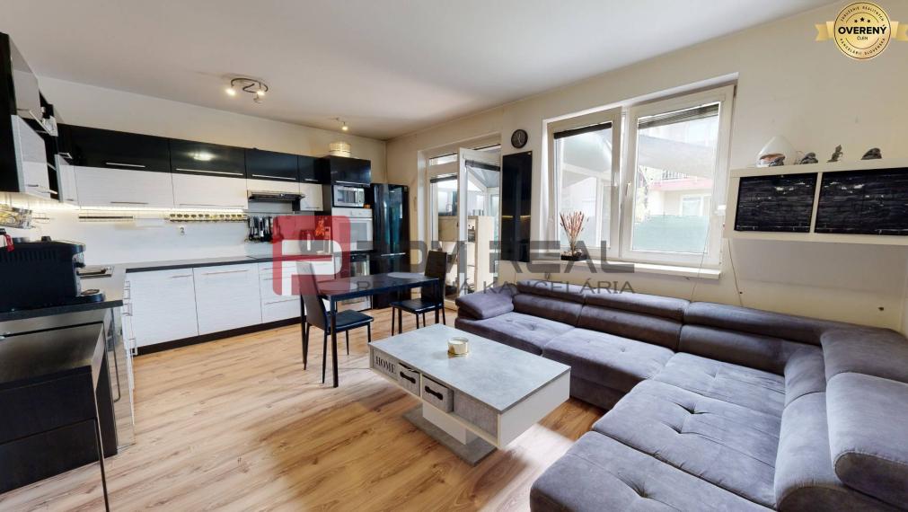 PREDANÝExkluzivne 2 izb. byt so záhradkou a parkovaním pri Pezink