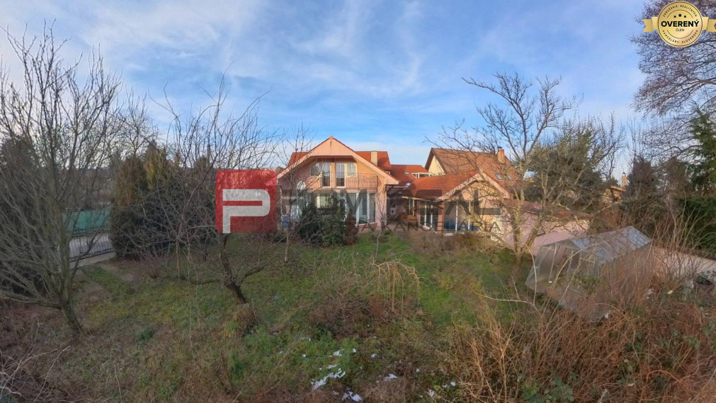 PREDANE vila LIMBACH s vnútorným bazénom