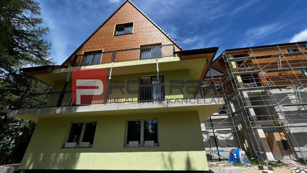 Novostavba 3 - izbový apartmán s terasou vo Vysokých Tatrách 111 m2