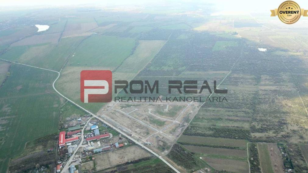 EXKLUZÍVNE na predaj pozemok v časti Modra - Kráľová 