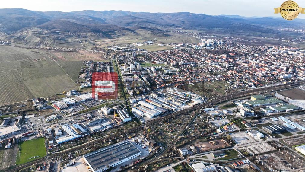 Predaj exkluzívny areál s 2 budovami v super lokalite PEZINOK