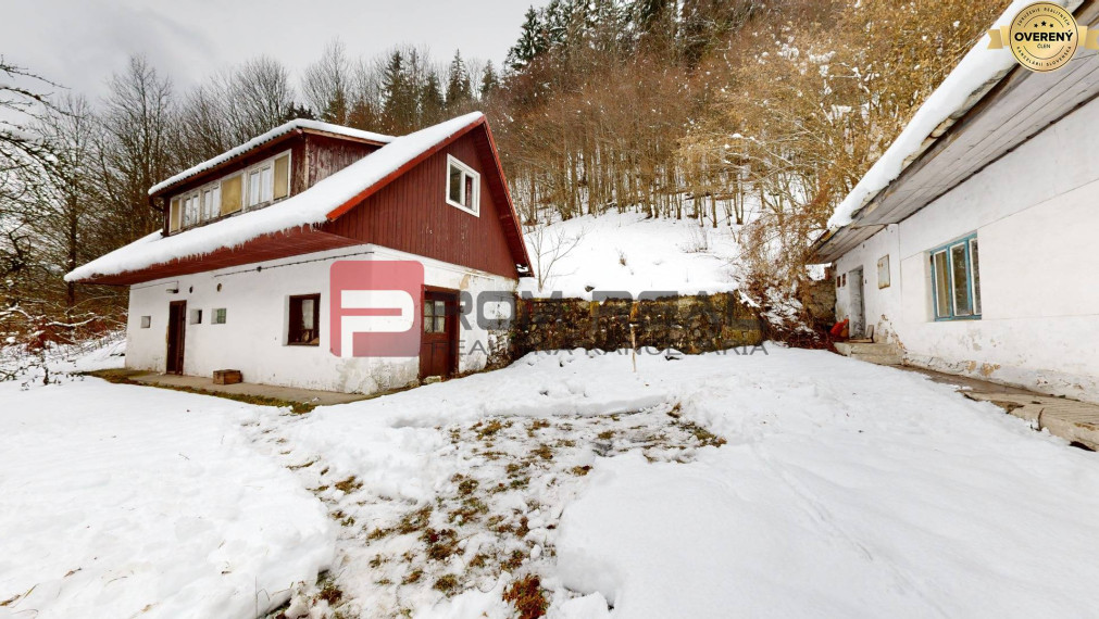 Predaj dvoj-chalupa s pozemkom pod lesom na samote Staré hory-Donovaly