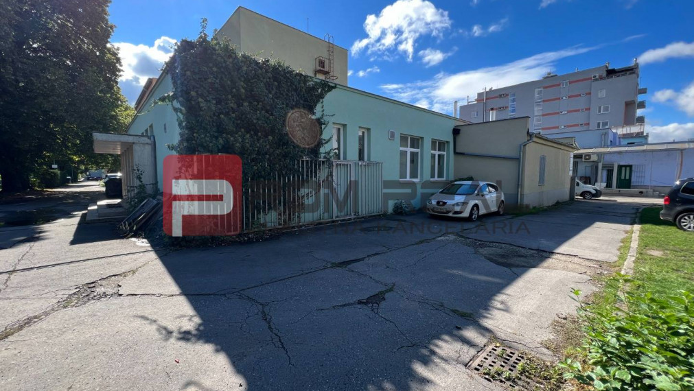 Predaj pozemok v Trenčíne - Zámostie aj so stavebným povolením - byty