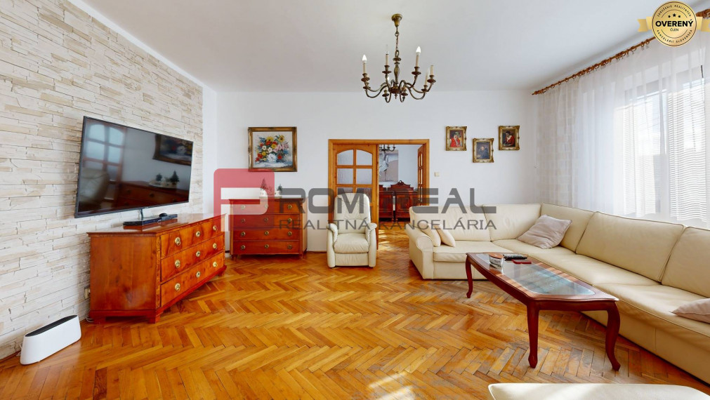 NA PREDAJ Penzion a byt