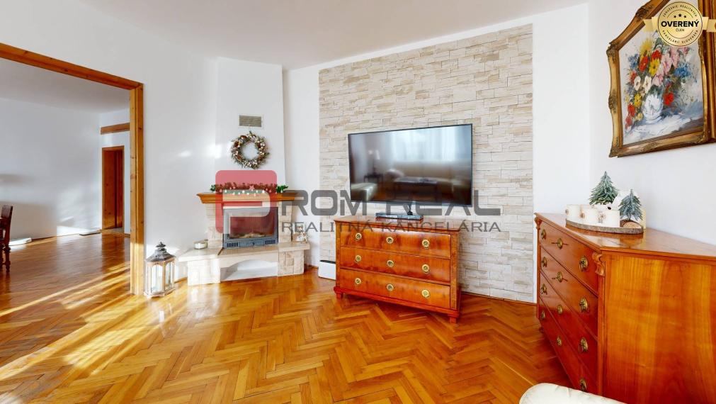 NA PREDAJ Penzion a byt