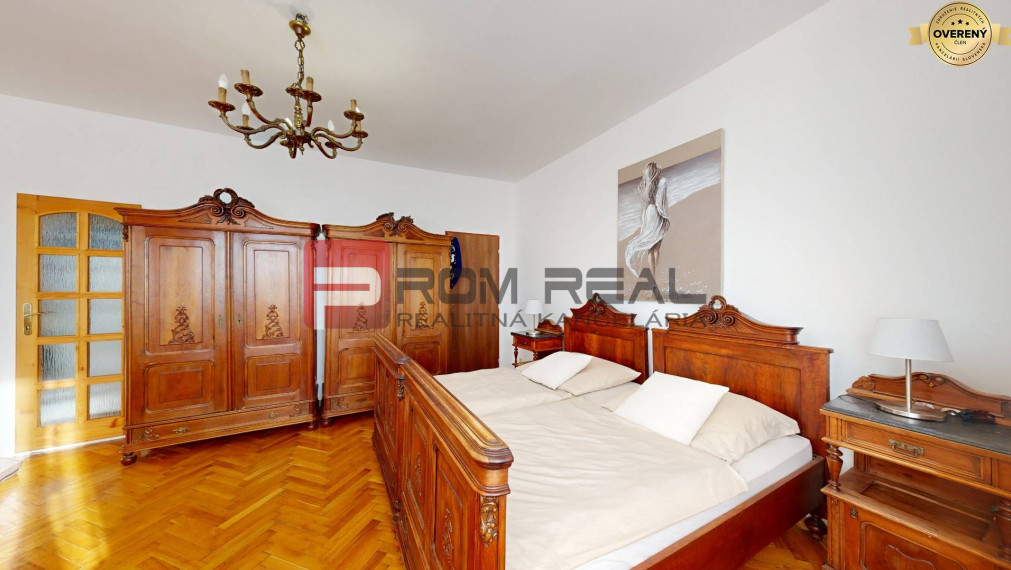 NA PREDAJ Penzion a byt