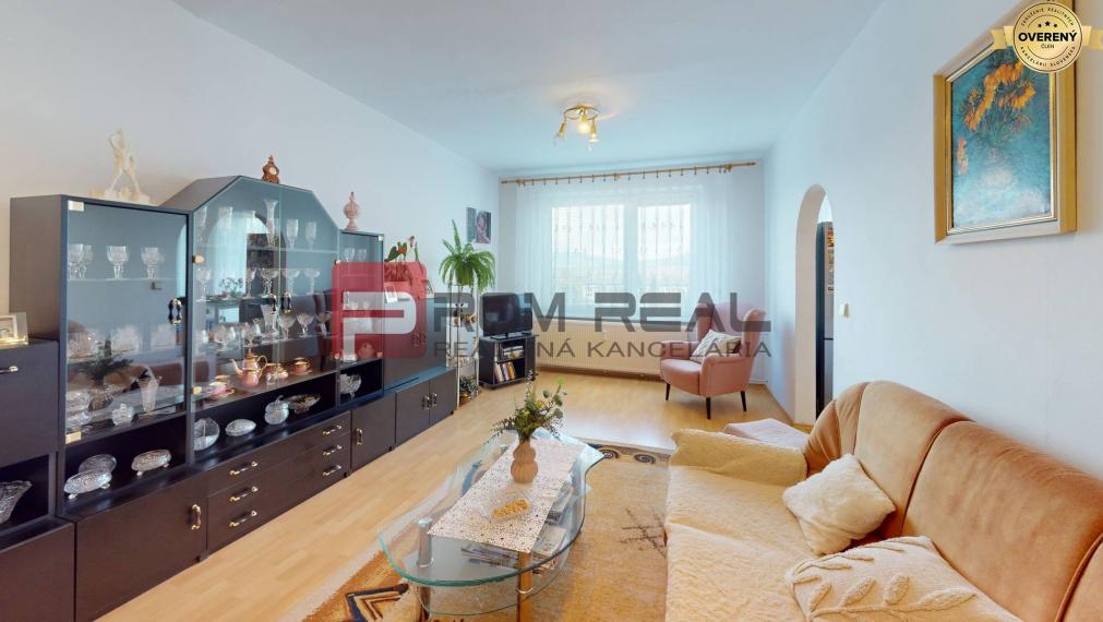 Na predaj 3 izbový byt v Dubnici nad Váhom, Centrum I, 80 m2
