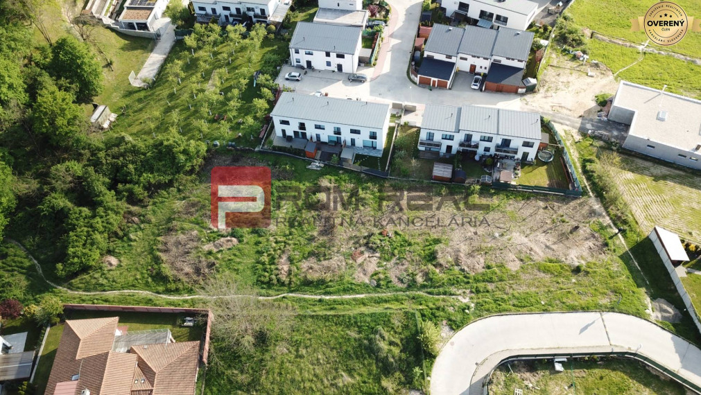 Nádherný pozemok v lukratívnej časti Stupavy Na Vyhliadke 910 m2