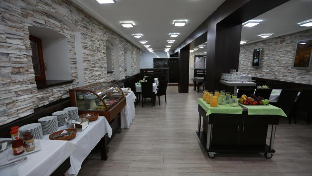 PREDAJ polyfunkčných objekt v centre Pezinka