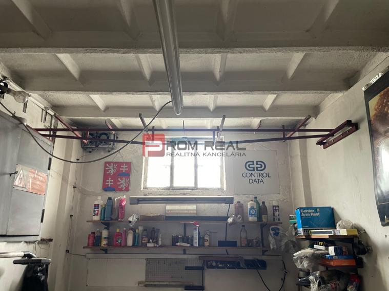 Garáž na prenájom, Pionierska, Bratislava - Nové Mesto