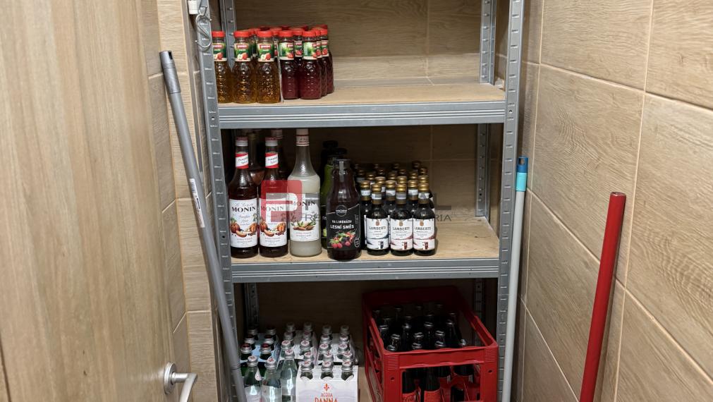 Útulná Kaviarnička - Gastro Point Páričkova Ružinov BA ☕