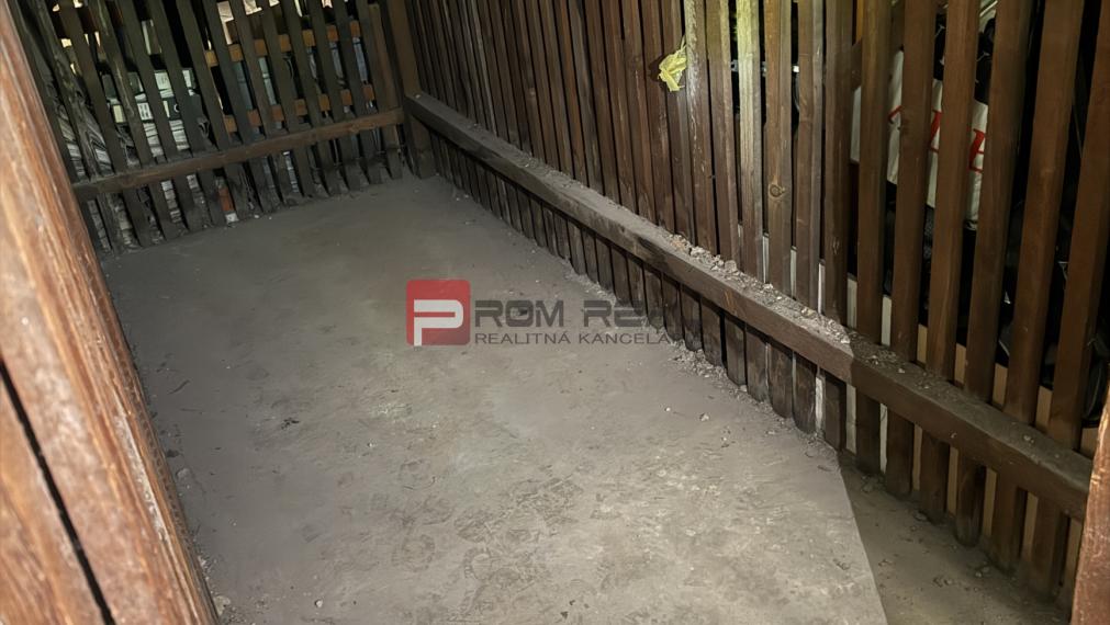 PREDAJ 4-izbový byt s 2 balkónmi Staré Mesto - Krížna 95m2