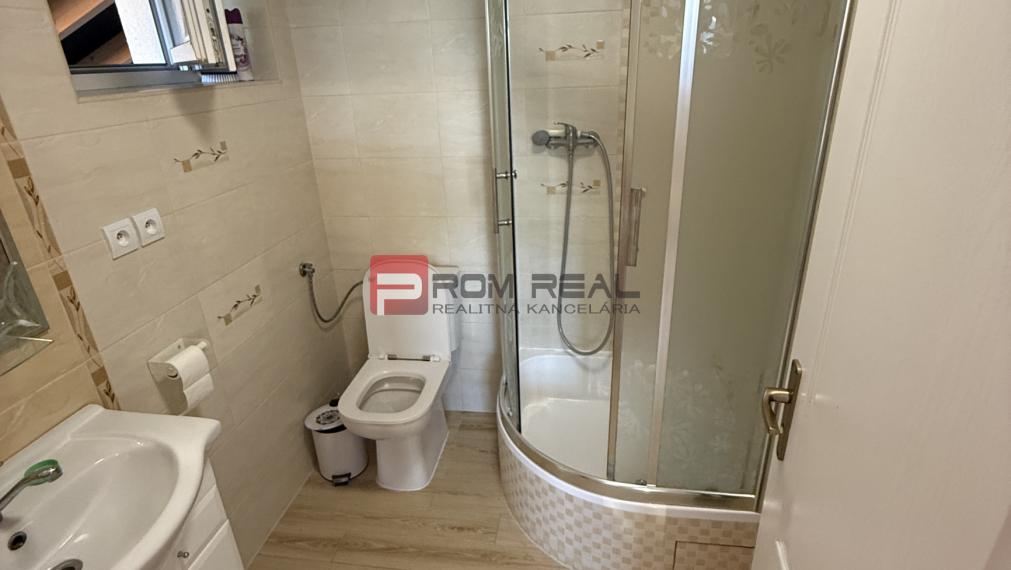 PRENÁJOM Veľkometrážny 3+1KK byt 120 m2 Svätý Jur