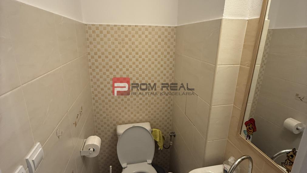 PRENÁJOM Veľkometrážny 3+1KK byt 120 m2 Svätý Jur