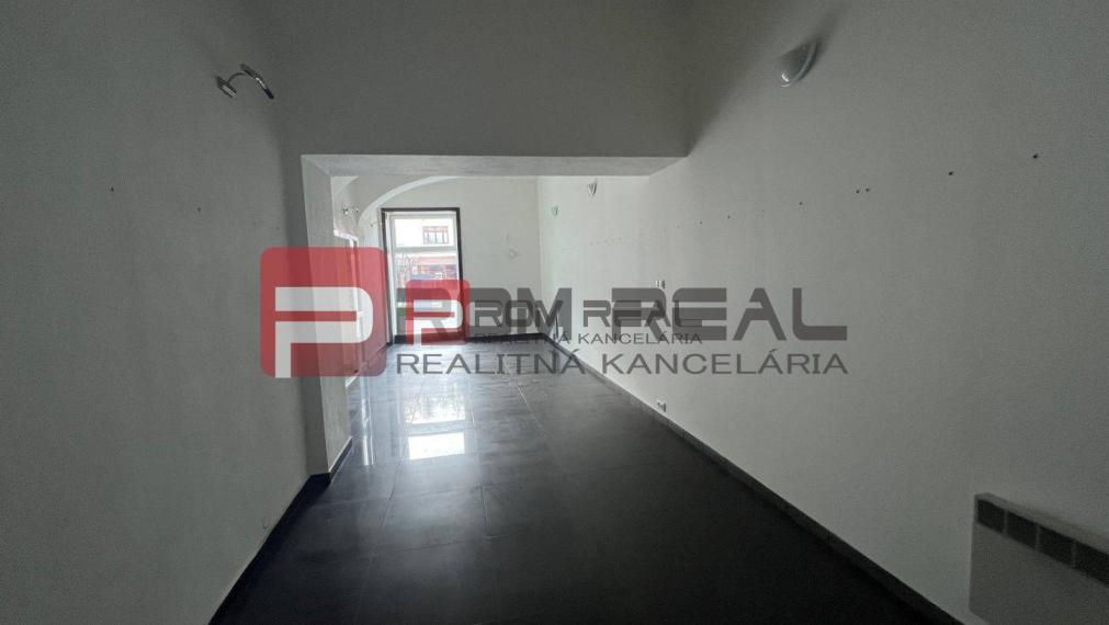 Výnimočná príležitosť na Hviezdoslavovom námestí  Dolný Kubín!