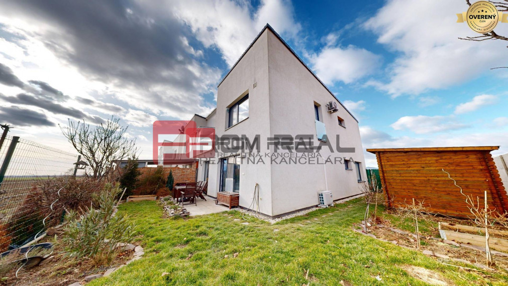 REZERVOVANĚ a PREDAJ 3 izbový byt so záhradkou neďaleko Pezinka - Vini