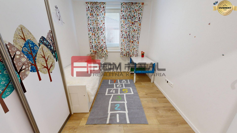 REZERVOVANĚ a PREDAJ 3 izbový byt so záhradkou neďaleko Pezinka - Vini