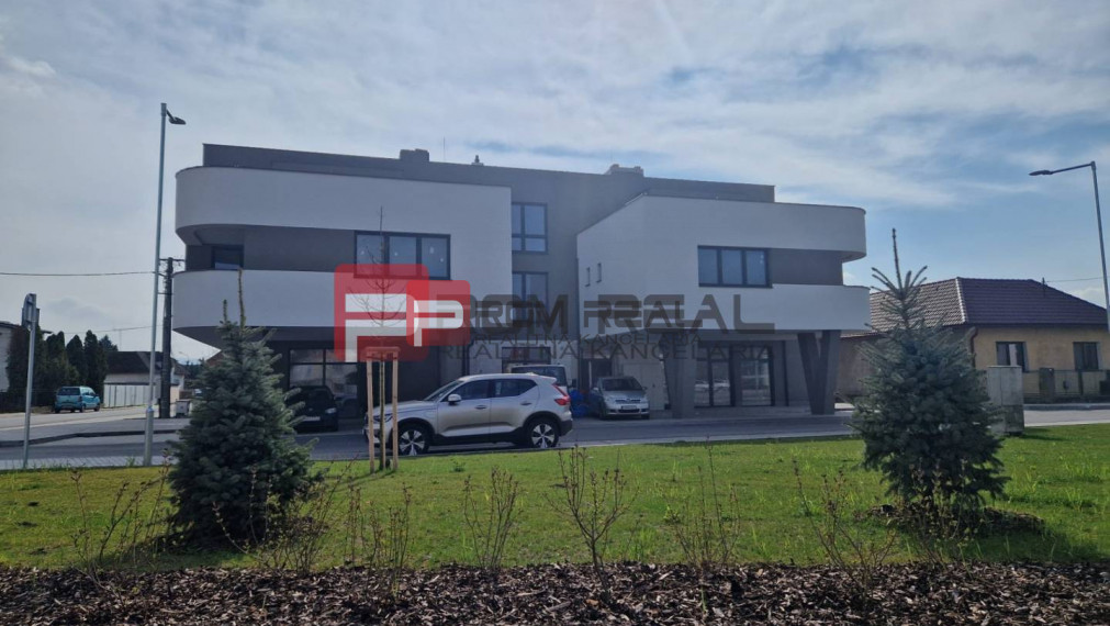 PREDANÝ/ Novostavba 2 - izbový byt  75 m2 Hanzlíková-Trenčín