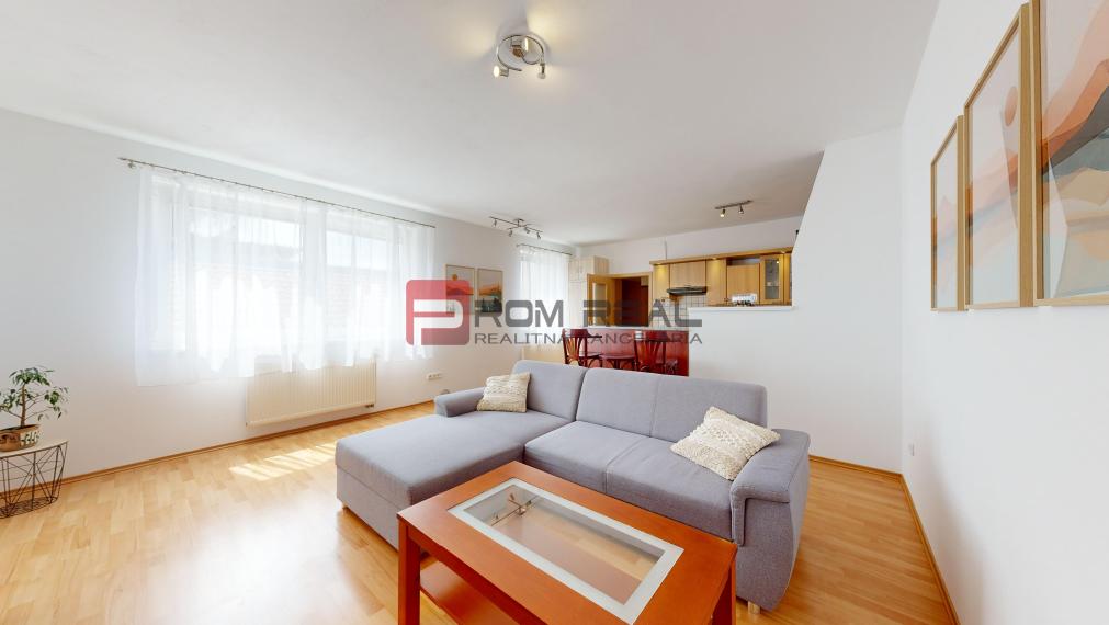 Na PRENÁJOM 2 izbový byt priamo v centre mesta Pezinok