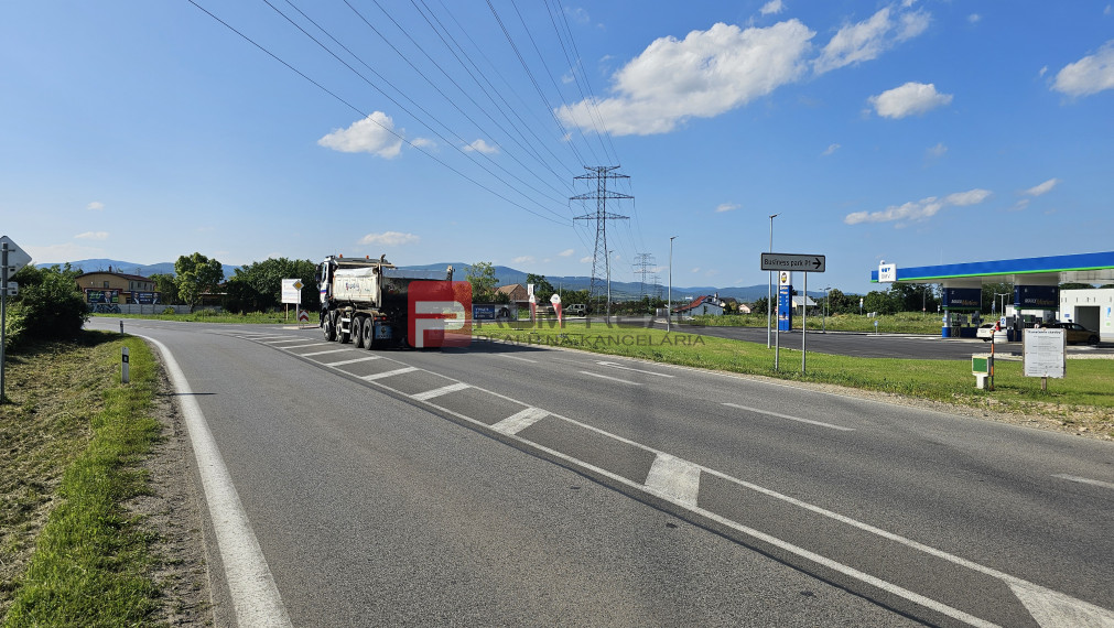 Stavebný pozemok Pezinok 3118m2