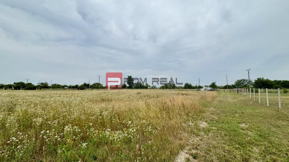 Prenájom pozemku - smer Rusovce, Rajka