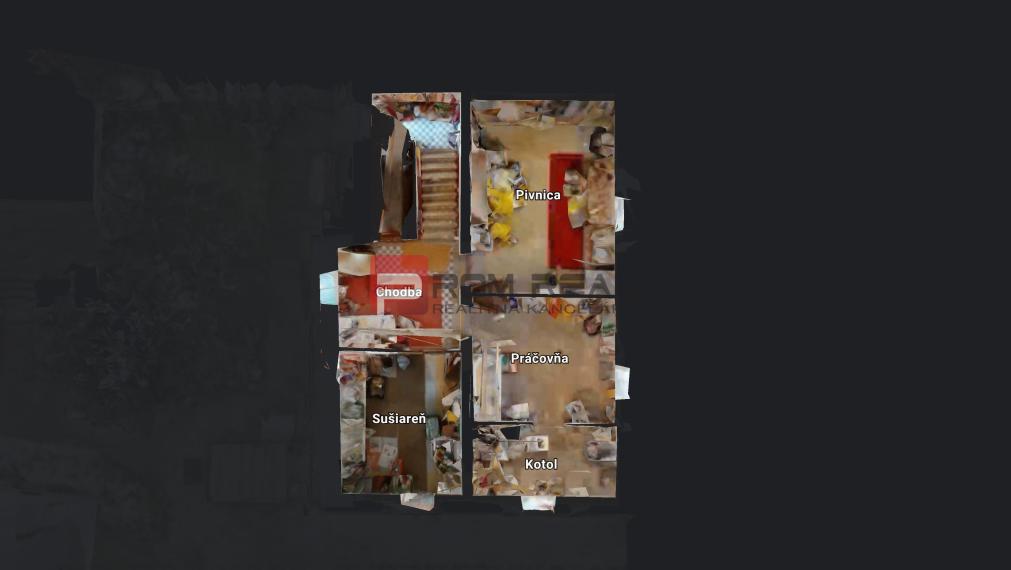 REZERVOVANÉ veľkého rodinného domu v centre Pezinka