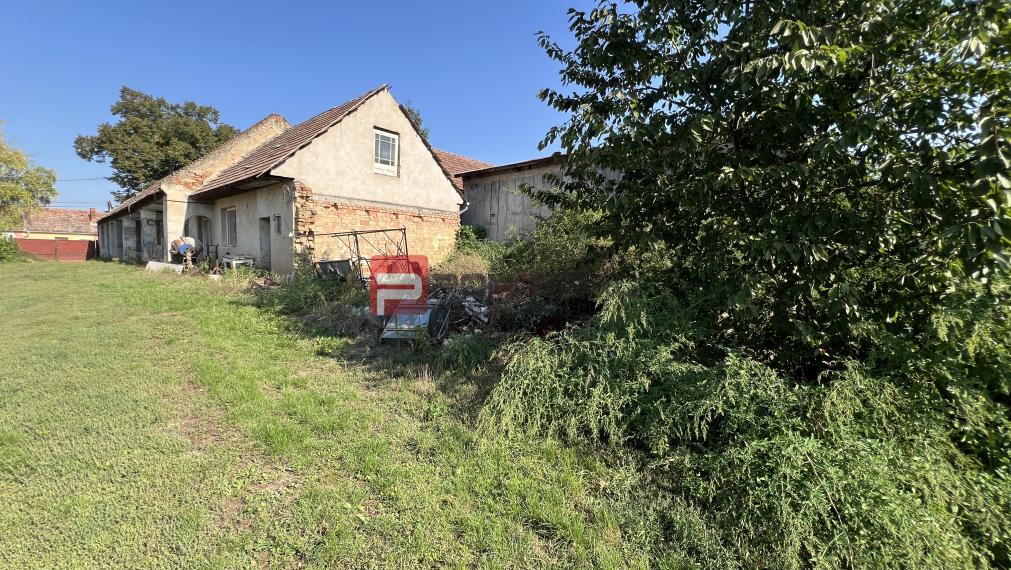 PREDAJ pozemku s projektom pre výstavbu 4 bytov VINIČNÉ