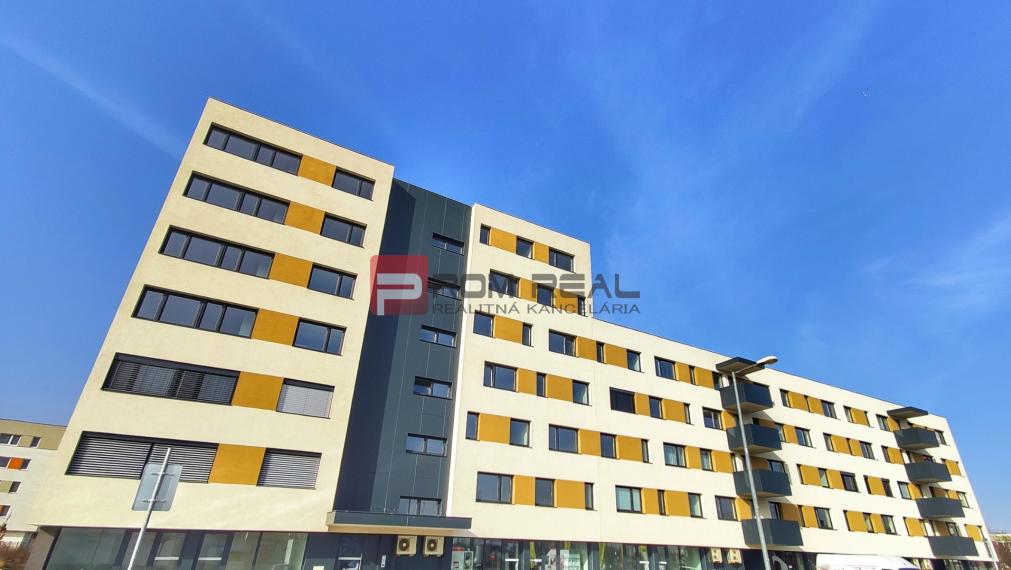 Na PRENÁJOM 3 izbový byt v novostavbe v meste Pezinok s parkovacím miestom