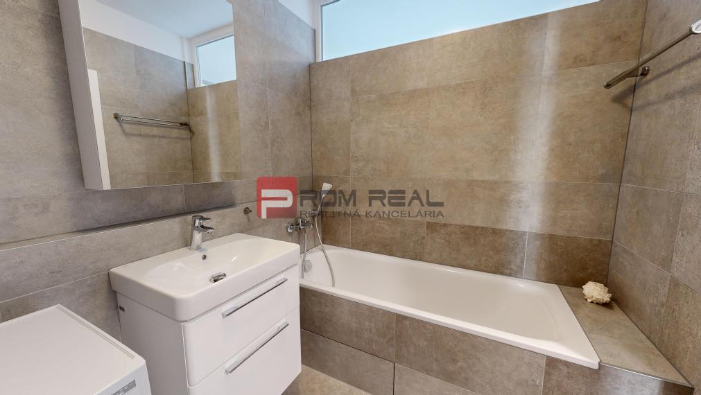 Na PRENÁJOM 3 izbový byt v novostavbe v meste Pezinok s parkovacím miestom