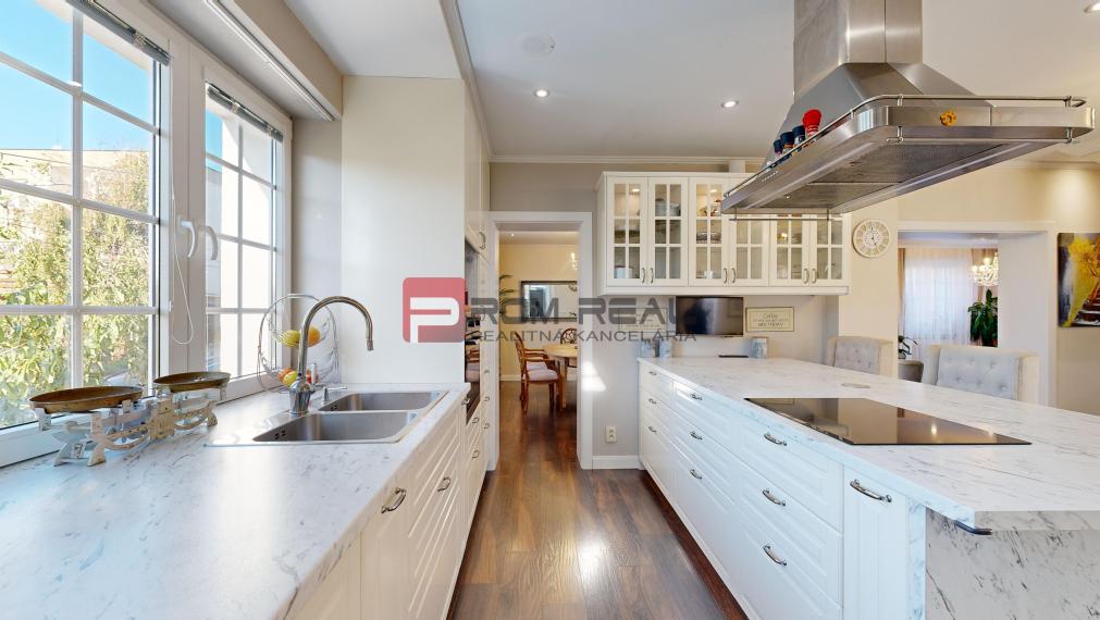 8 izbový rodinný dom PEZINOK