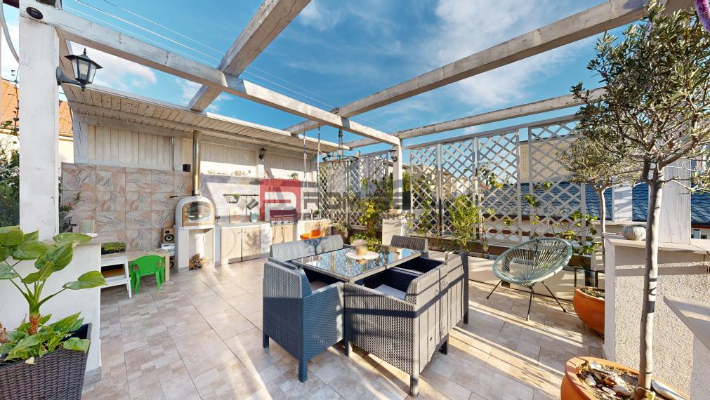 8 izbový rodinný dom PEZINOK