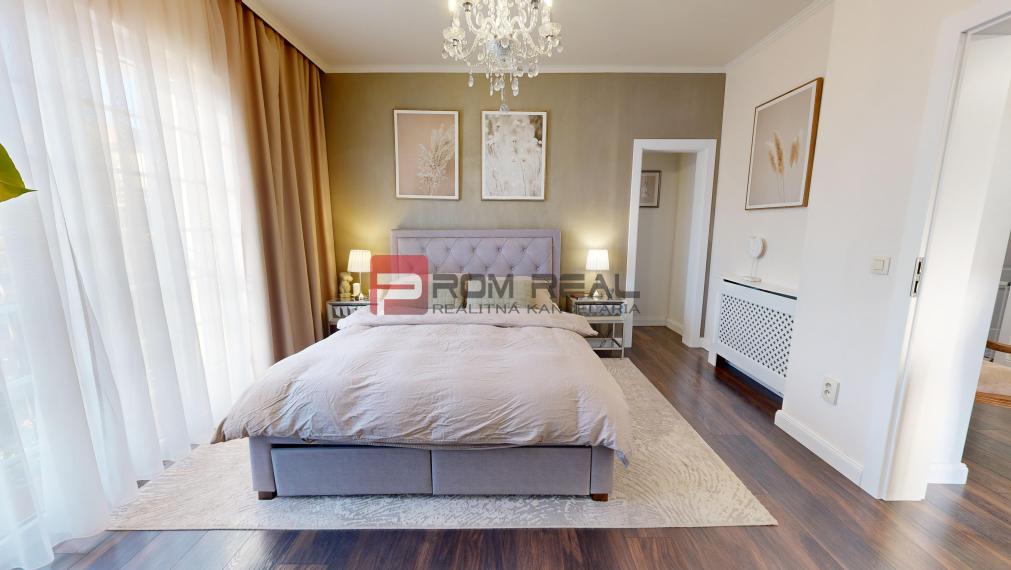 8 izbový rodinný dom PEZINOK