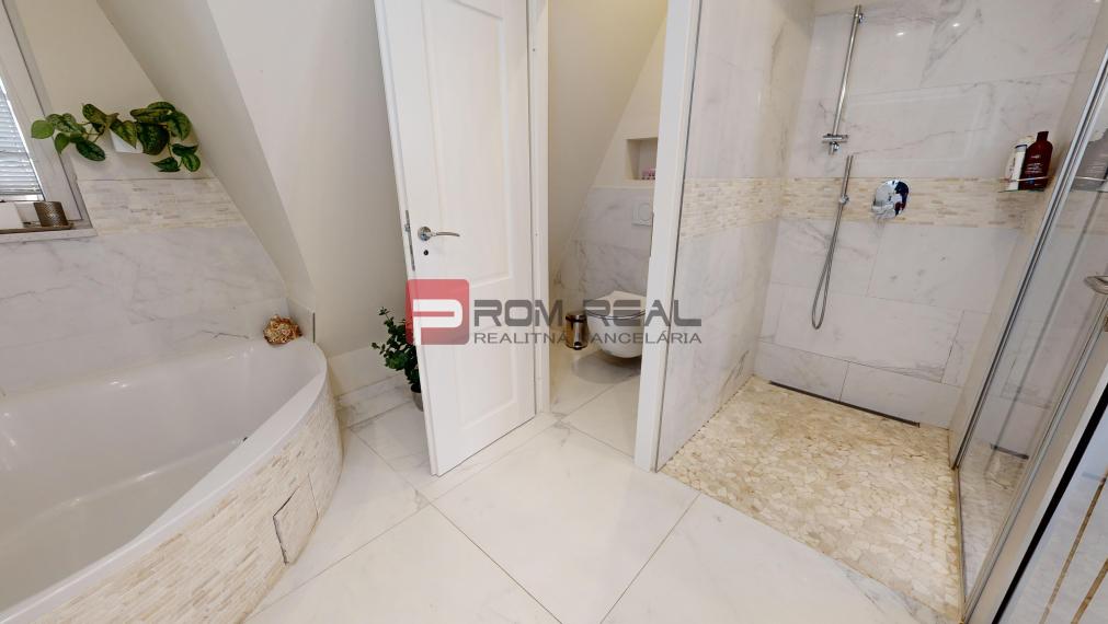 PREDAJ 8 izbový rodinný dom PEZINOK