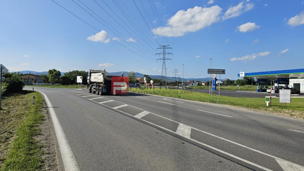 Na prenájom pozemok Pezinok 3118m2