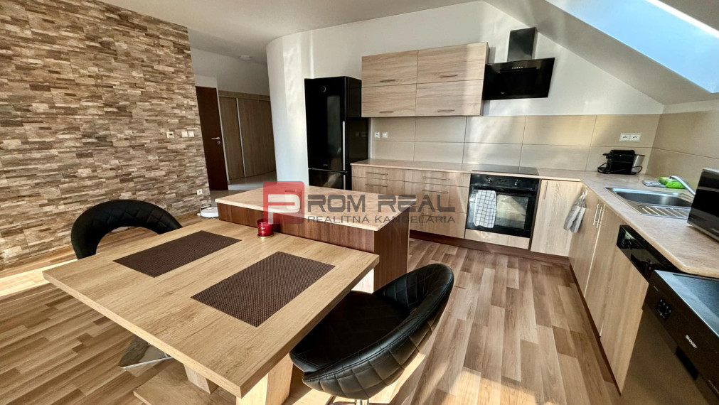 Predaj 2-izb. bytu so záhradkou - Šamorín