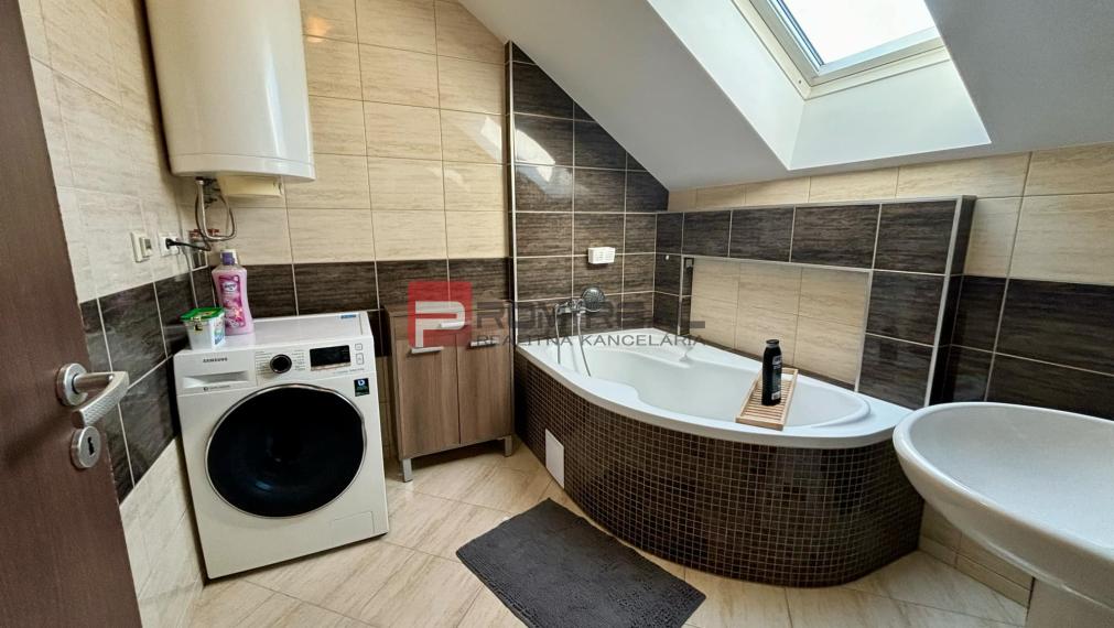 Predaj 2-izb. bytu so záhradkou - Šamorín