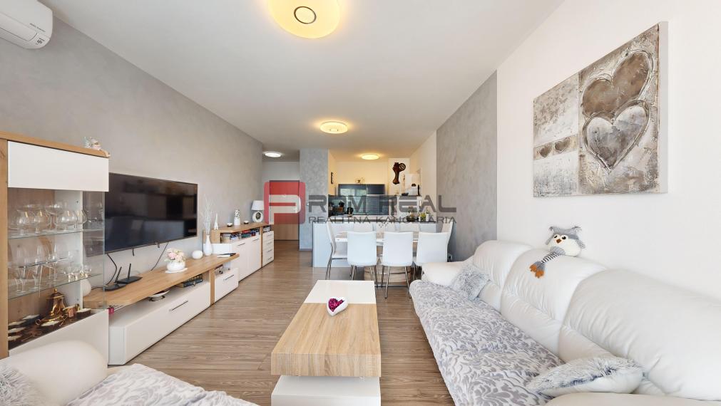 na PRENÁJOM  zariadený 2 izbový byt priamo v centre mesta Senec