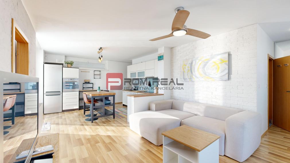 Na PRENÁJOM 2 izbový byt s dvomi terasami vo výbornej lokalite Bratislava - Vrakuňa v bytovom dome vila Lujza