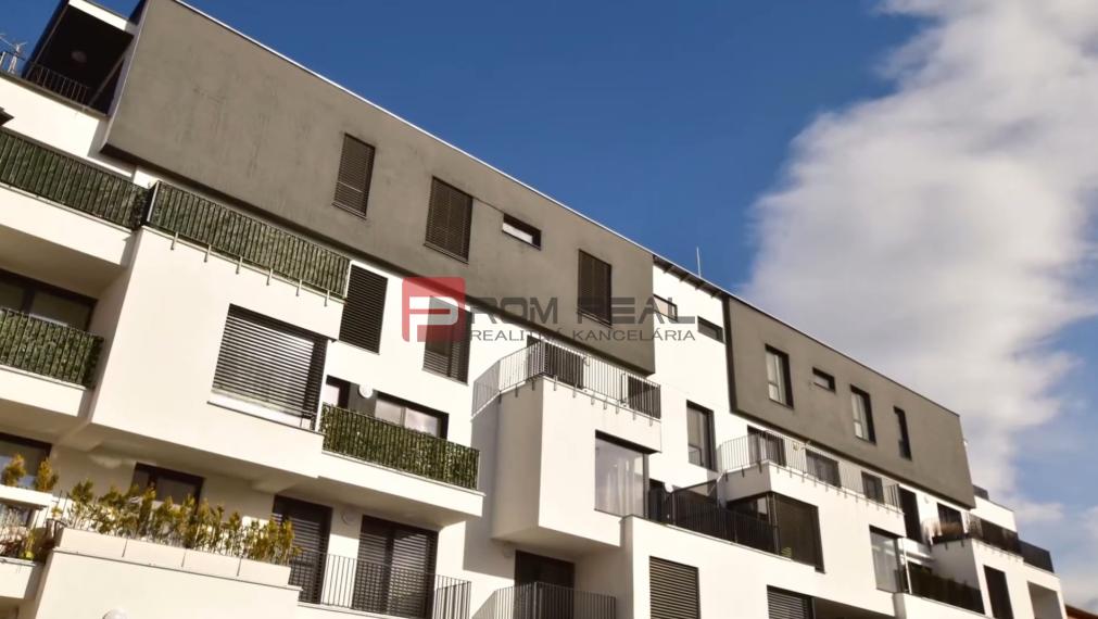 PREDANE novostavba 3 izbový byt pri Zámku centrum PEZINOK