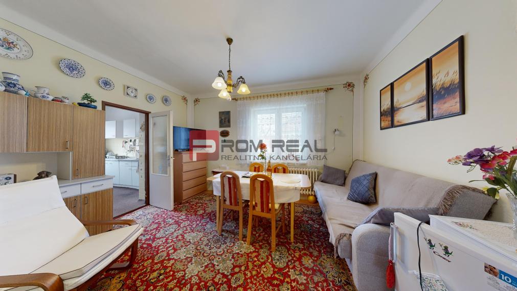 Na PREDAJ rodinný dom vo výbornej lokalite Bratislava - Ružinov