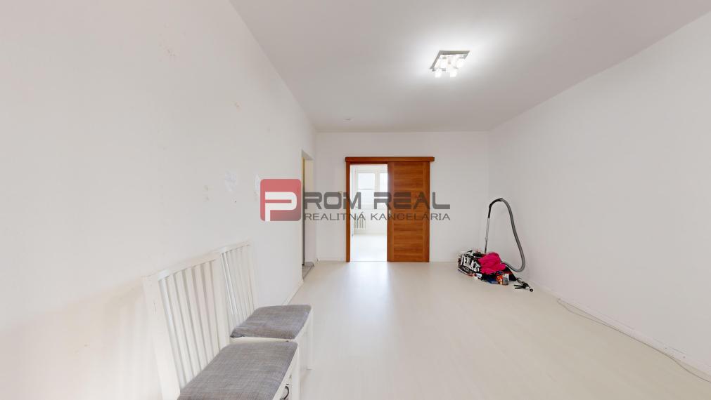 REZERVOVANÉ Praktický 4i byt na predaj