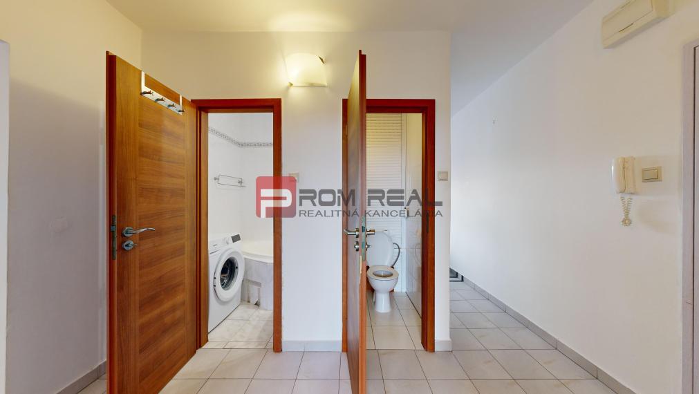 REZERVOVANÉ Praktický 4i byt na predaj