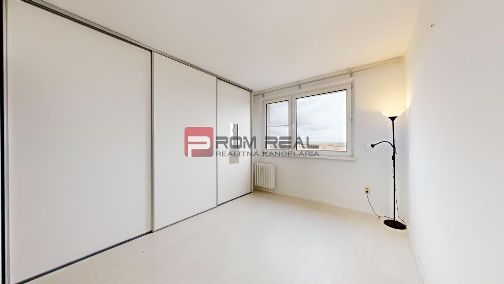 REZERVOVANÉ Praktický 4i byt na predaj