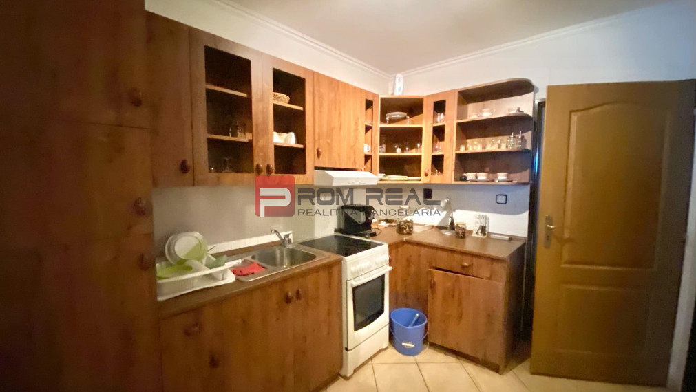 Priestranný 2-izbový mezonet na prenájom - Svätý Jur