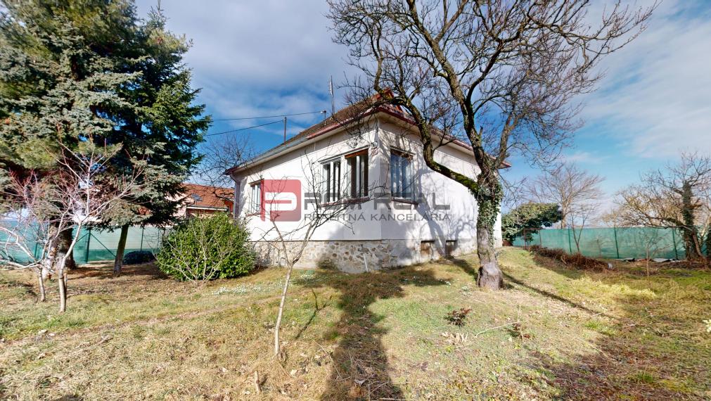 PREDAJ rodinný dom Slovenský Grob okres PEZINOK