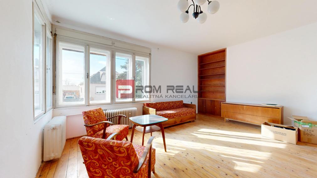 PREDAJ rodinný dom Slovenský Grob okres PEZINOK