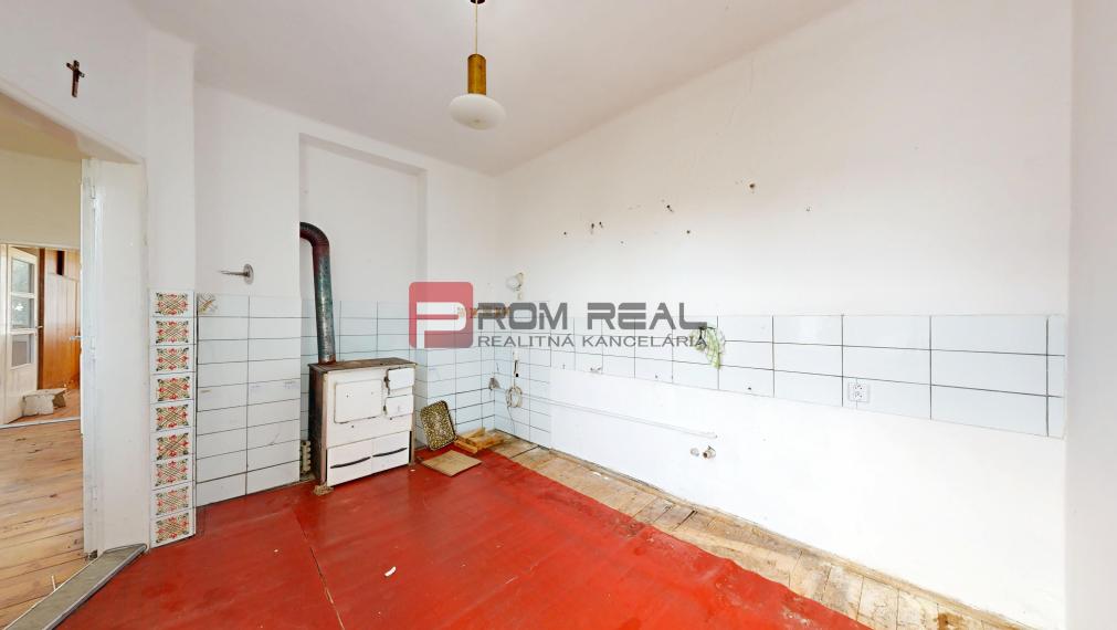 PREDAJ rodinný dom Slovenský Grob okres PEZINOK