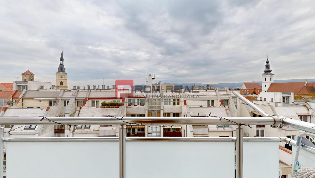 PREDANÉ PREDAJ 2 izbový byt s balkónom  v centre mesta Pezinok