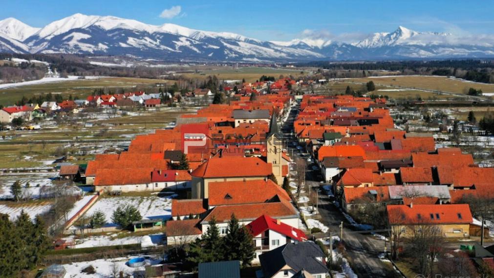 Na PREDAJ pozemok v krásnom prostredí na Liptove